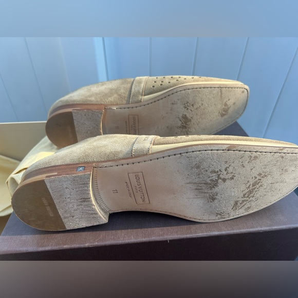 Louis Vuitton Loafer - Picture 6 of 6